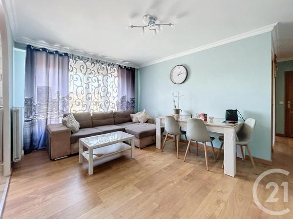 Appartement T4 à vendre  4 pièces - 67,07 m2 COMPIEGNE - 60