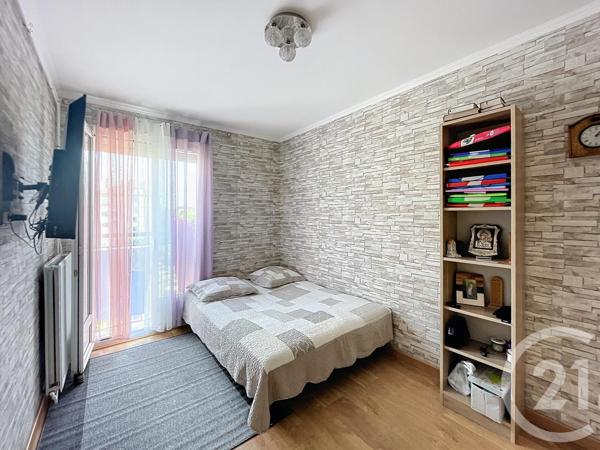 Appartement T4 à vendre  4 pièces - 67,07 m2 COMPIEGNE - 60