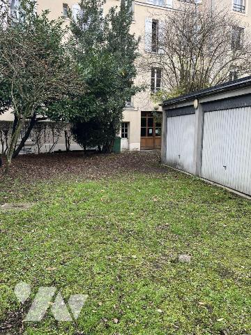 La SAS R&R Notaires vous propose en exclusivité une maison d'habitation de 4 pièces principales...