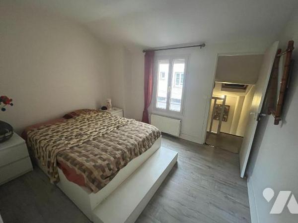 La SAS R&R Notaires vous propose en exclusivité une maison d'habitation de 4 pièces principales...