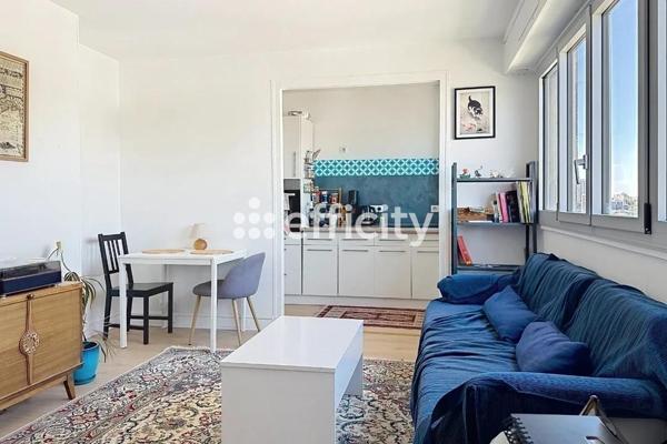 Appartement
         2 pièces
        - 43 m² Exclusivité 315 000 € *