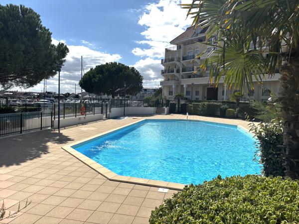 Port-Guillaume - Charmant 2 pièces avec terrasse et jardin