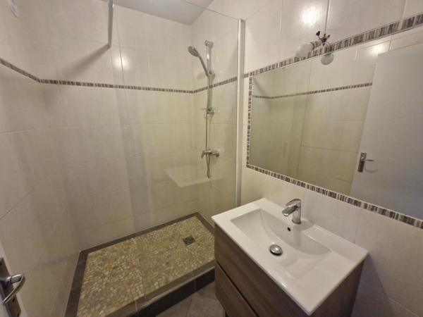 Appartement dans une jolie résidence au calme idéalement située