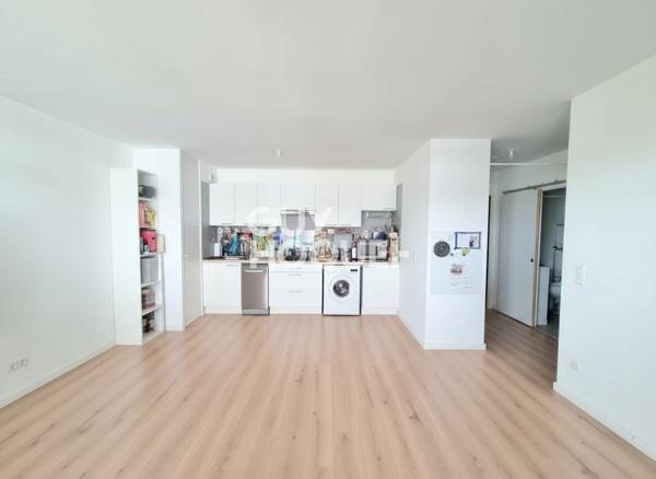 Appartement centre ville avec terrasse et parking couvert
