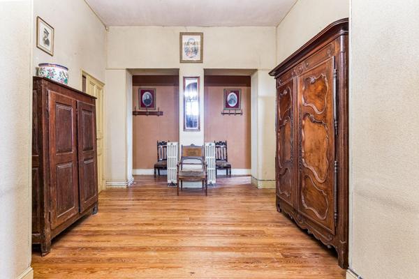 Château du XVIIIème sur le chemin de St-Jacques-De-Compostelle