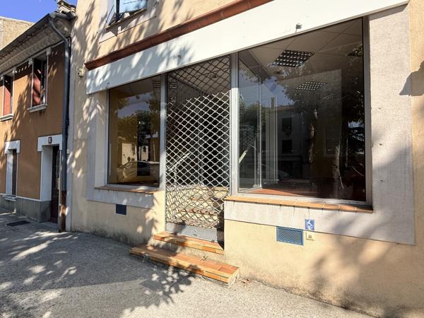 Local professionnel idéalement situé en centre-ville - Castelnaudary (11400)
