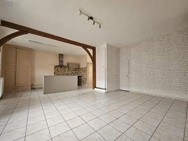 Location - Appartement Cormoranche-sur-Saône 01290 3 pièces 77 m 2