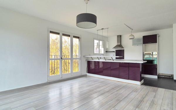 Appartement à vendre    4 pièces • 76,26 m2 Yerres