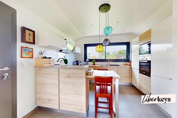 PUBLIER – Appartement avec plage privée & vue lac 