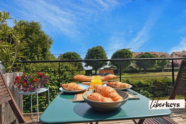 PUBLIER – Appartement avec plage privée & vue lac 