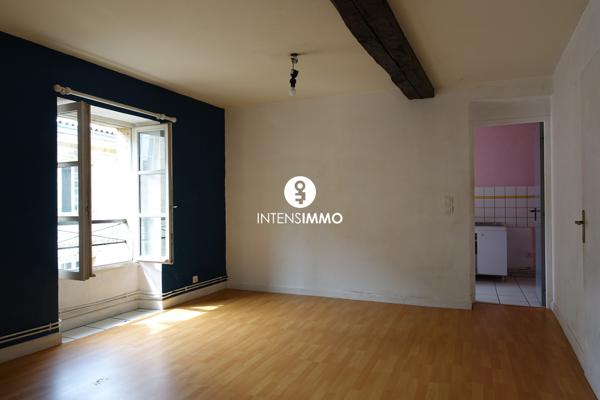 Appartement 4 pièces - 79m² - Bordeaux - Saint Pierre 290 000 € f t