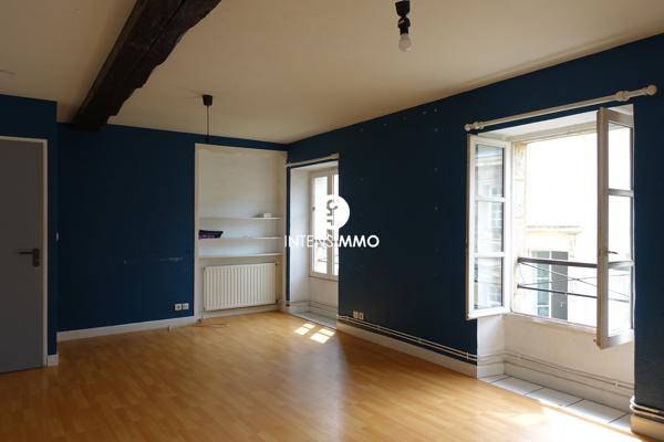 Appartement 4 pièces - 79m² - Bordeaux - Saint Pierre 290 000 € f t