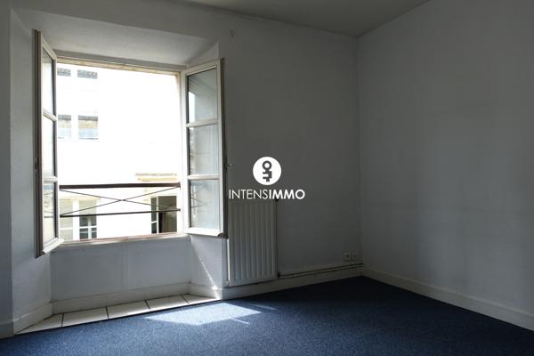 Appartement 4 pièces - 79m² - Bordeaux - Saint Pierre 290 000 € f t