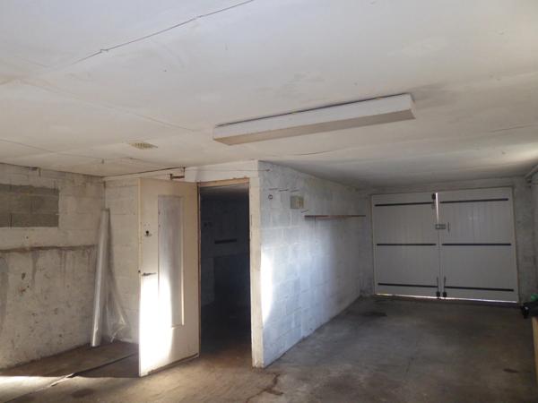 MAISON FAMILIALE A FORT POTENTIEL AVEC SES 4 CHAMBRES, SON TERRAIN ET SON GRAND GARAGE