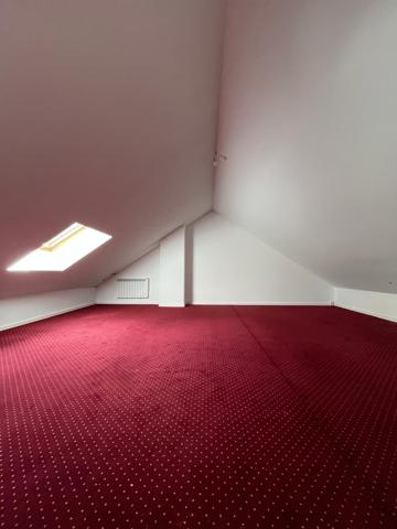 Belle maison familiale de 185 m² – 6 chambres sur 2200 m² terrain