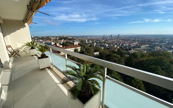 Appartement à vendre    3 pièces • 97,39 m2 Sainte-Foy-lès-Lyon