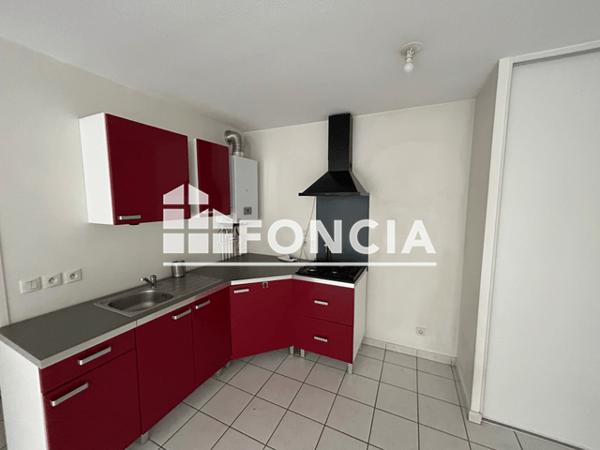 Location Appartement 3 pièces 62 m² - 10 RUE AIME BEREY Grenoble 38000