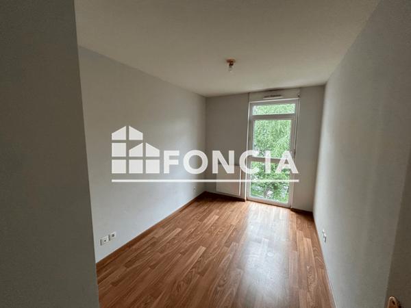 Location Appartement 3 pièces 62 m² - 10 RUE AIME BEREY Grenoble 38000