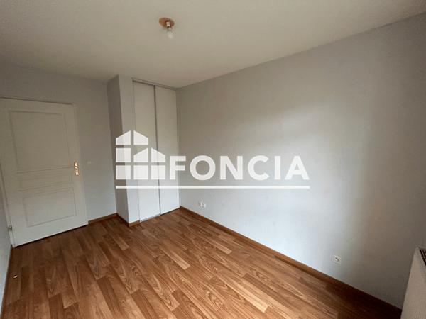Location Appartement 3 pièces 62 m² - 10 RUE AIME BEREY Grenoble 38000