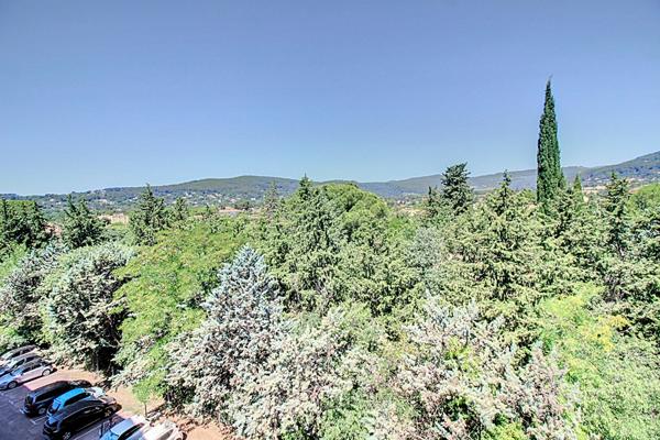 A VENDRE DRAGUIGNAN Appartement 75.70 m2 TERRASSES et CAVE