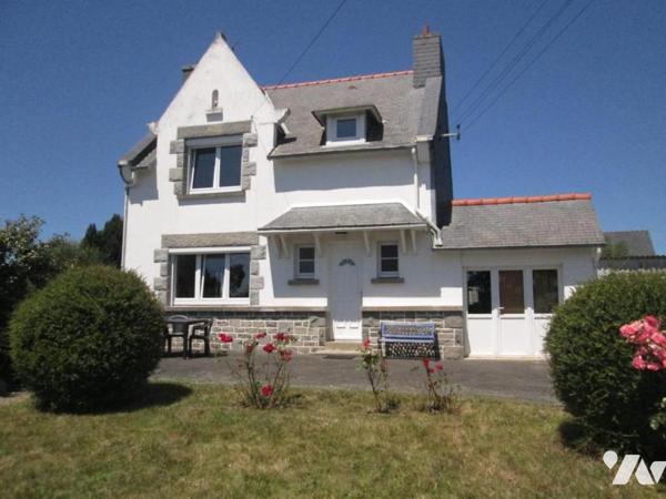 SAINT-CAST à 1 km des Plages