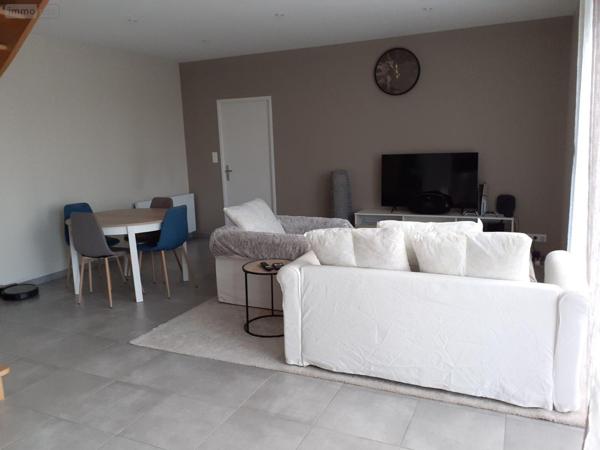 Maison restaurée à louer à Vitré en Ille-et-Vilaine (35500), ref : 35131-914263