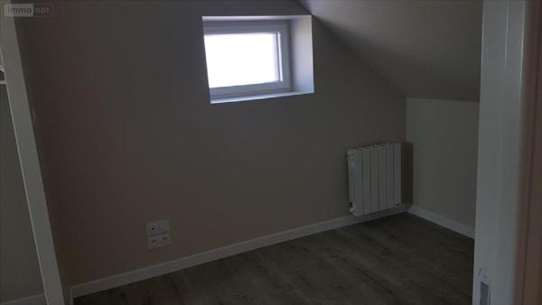 Maison restaurée à louer à Vitré en Ille-et-Vilaine (35500), ref : 35131-914263