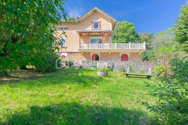 Maison traditionnelle de 100,06 m²