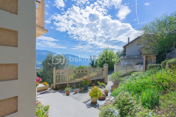 Maison traditionnelle de 100,06 m²