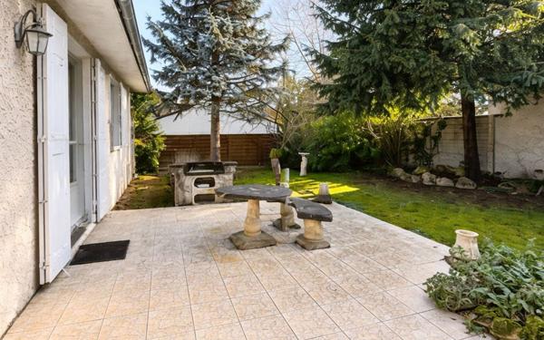 Maison à vendre    4 pièces •  La Queue-en-Brie