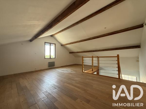 Maison à vendre 7 pièces 263 m² Vaux-le-Pénil