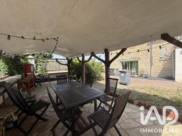 Maison à vendre 7 pièces 263 m² Vaux-le-Pénil