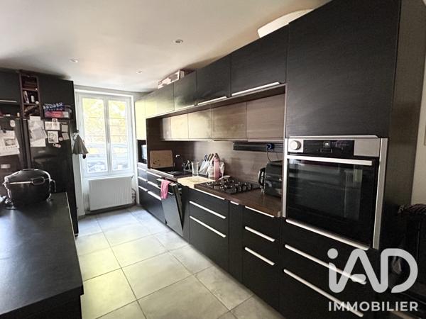 Maison à vendre 7 pièces 252 m² Châteauneuf-sur-Loire