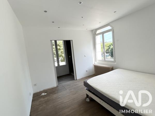 Maison à vendre 7 pièces 252 m² Châteauneuf-sur-Loire