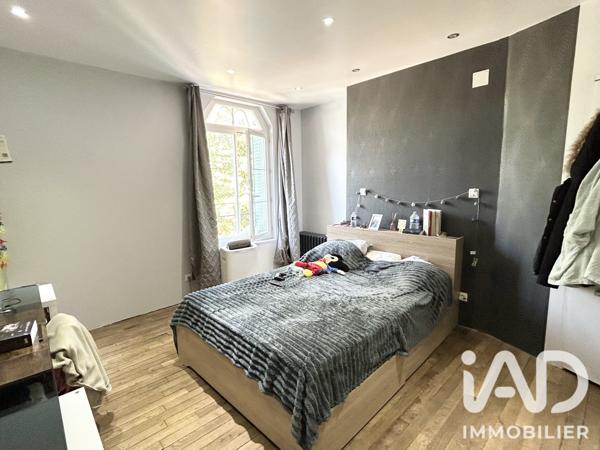 Maison à vendre 7 pièces 252 m² Châteauneuf-sur-Loire