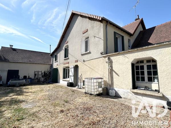 Maison à vendre 7 pièces 252 m² Châteauneuf-sur-Loire