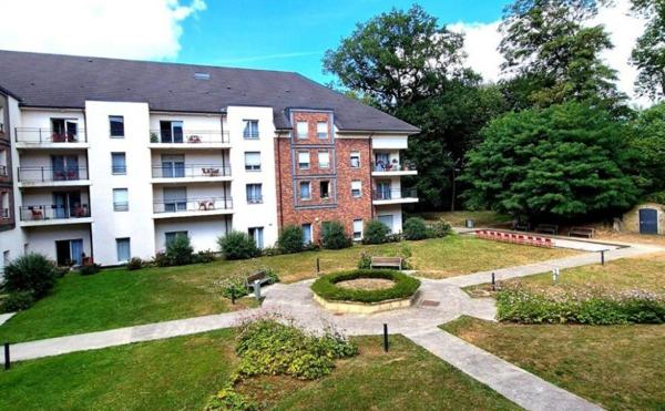 INVESTISSEMENT LOCATIF – Maubeuge – Résidence Seniors Le Carillon d’Or – 5,5 % de rentabilité