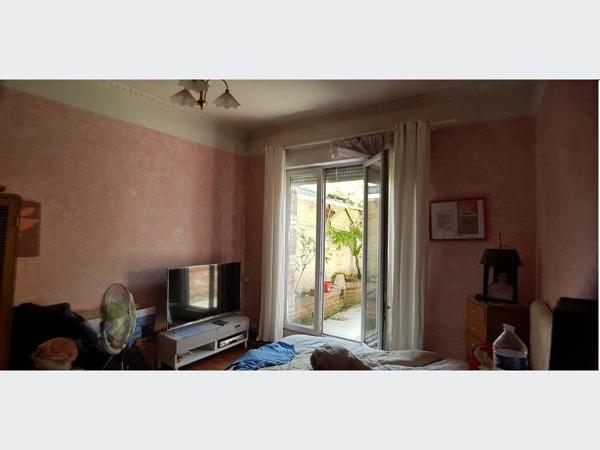 Immeuble à Vendre à ROUBAIX 499000 € *