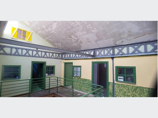 Immeuble à Vendre à ROUBAIX 499000 € *