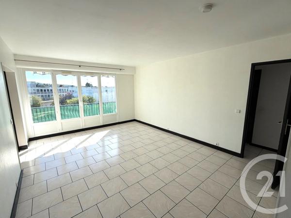 Appartement F4 à vendre  4 pièces - 84,91 m 2   AUBERGENVILLE  - 78