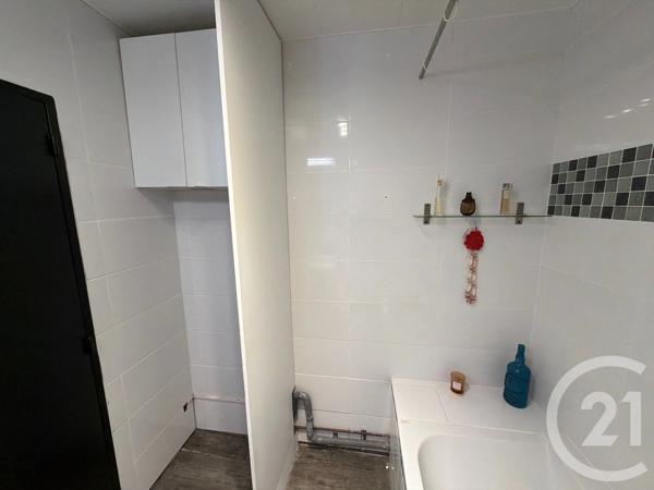 Appartement F4 à vendre  4 pièces - 84,91 m 2   AUBERGENVILLE  - 78