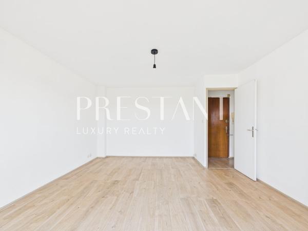 T2 – Terrasse – Parking – Cellier, BORDEAUX