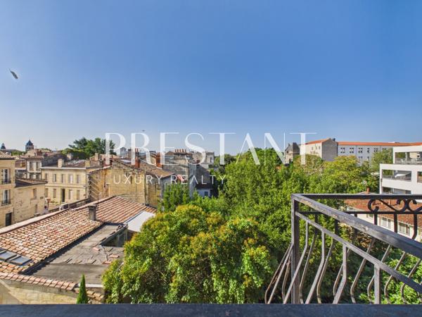 T2 – Terrasse – Parking – Cellier, BORDEAUX