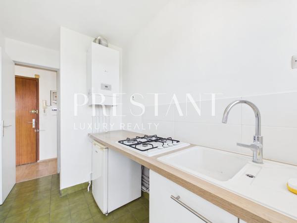 T2 – Terrasse – Parking – Cellier, BORDEAUX