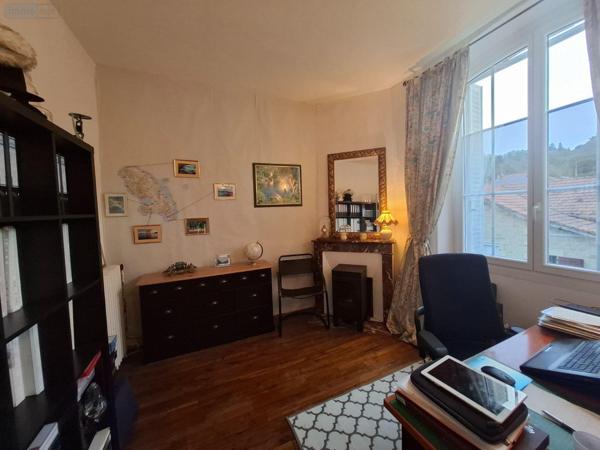 Maison à vendre à Le Bugue en Dordogne (24260), ref : 18113/147