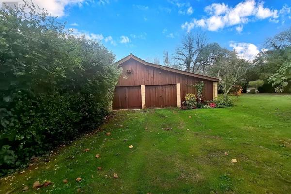 Maison à vendre à Le Bugue en Dordogne (24260), ref : 18113/147