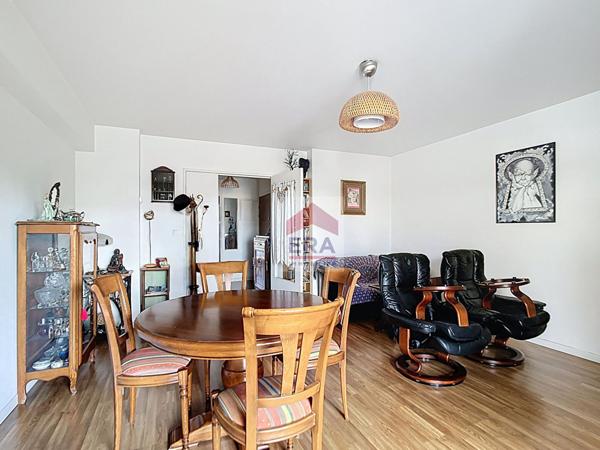 À vendre : Appartement 4 pièces à Marseille, Saint-Tronc 13010.