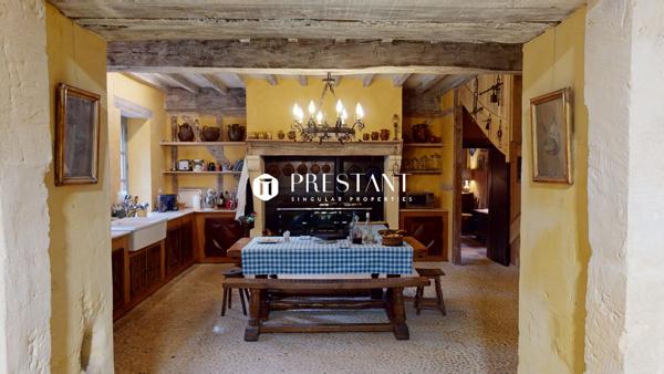 Bel ensemble entièrement restauré sur un terrain de 7ha – Secteur Trémolat, BERGERAC