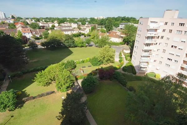Appartement Evry Courcouronnes 3 pièce(s) 65 m2