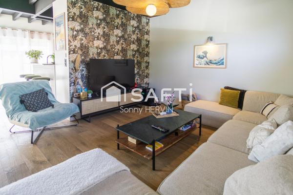 Maison contemporaine dans un quartier recherché